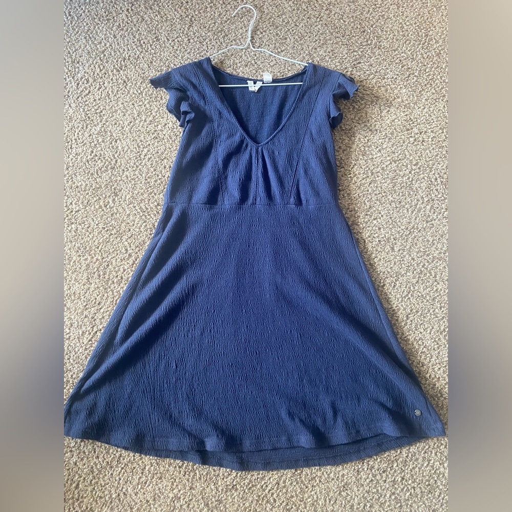 Roxy dress with cute flared sleeves.